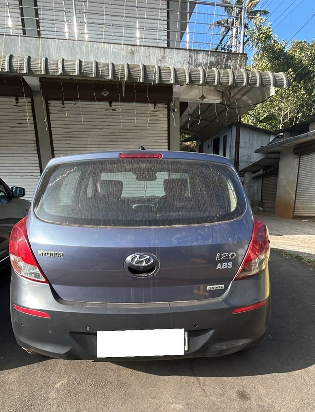 Second-hand 2014 Hyundai i20 Sportz 1.2 for sale in Kochi-1