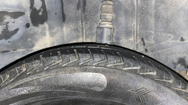 Second-hand 2017 Renault KWID Climber 1.0 AMT for sale in Patna-9