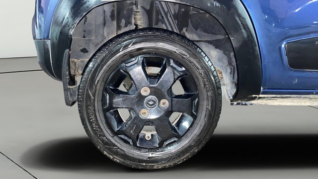 Second-hand 2017 Renault KWID Climber 1.0 AMT for sale in Patna-27