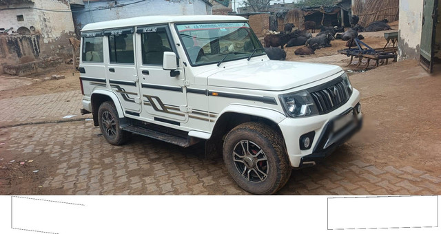 Second-hand 2023 Mahindra Bolero B6 Opt for sale in Gurgaon-1