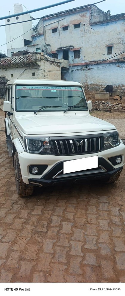 Second-hand 2023 Mahindra Bolero B6 Opt for sale in Gurgaon