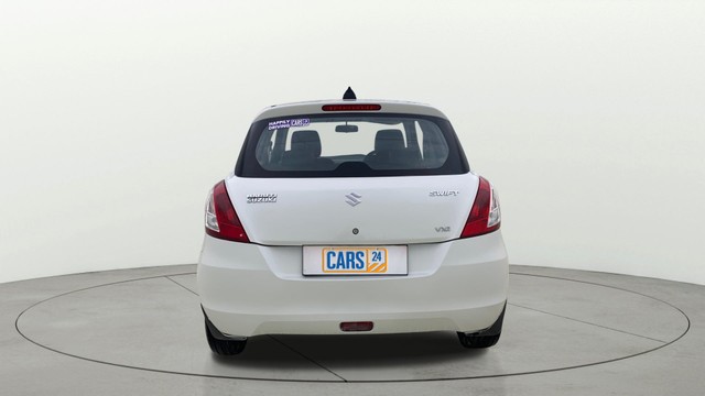 Second-hand 2015 Maruti Swift VXI for sale in Ahmedabad-3