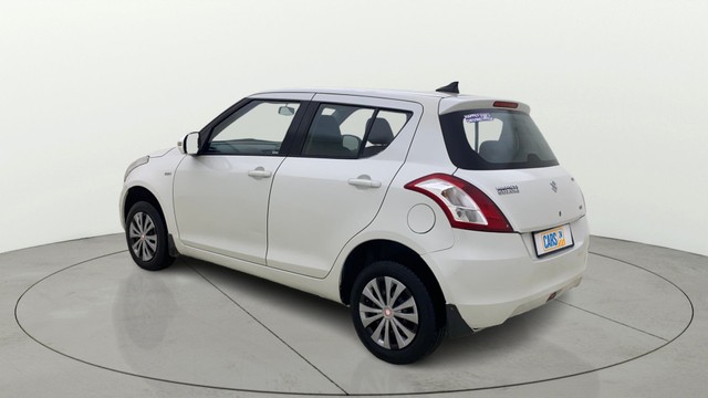 Second-hand 2015 Maruti Swift VXI for sale in Ahmedabad-4
