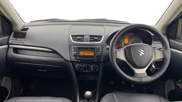 Second-hand 2015 Maruti Swift VXI for sale in Ahmedabad-10