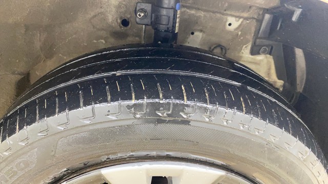 Second-hand 2015 Maruti Swift VXI for sale in Ahmedabad-28