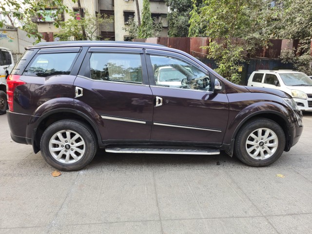 Second-hand 2016 Mahindra XUV500 W10 2WD for sale in Thane-1