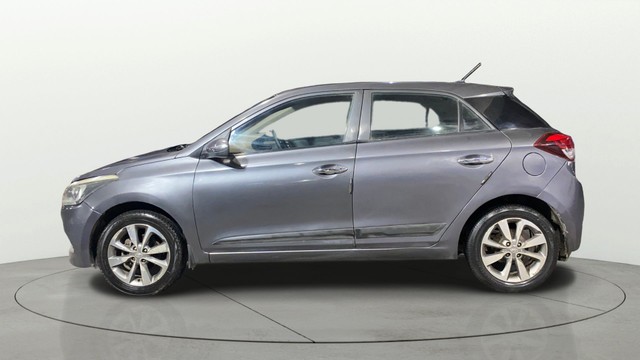 Second-hand 2017 Hyundai i20 1.2 Asta Option for sale in Kolkata-16