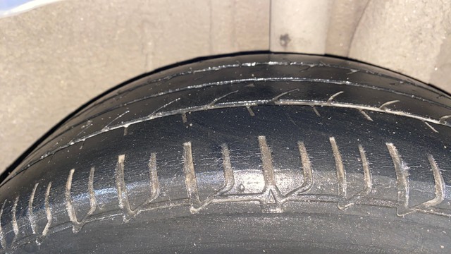 Second-hand 2017 Hyundai i20 1.2 Asta Option for sale in Kolkata-6