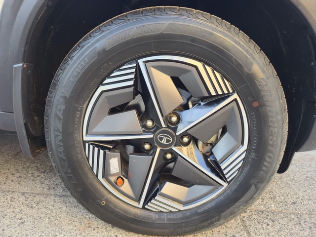 Second-hand 2023 Tata Nexon Creative Plus S for sale in Thane-5