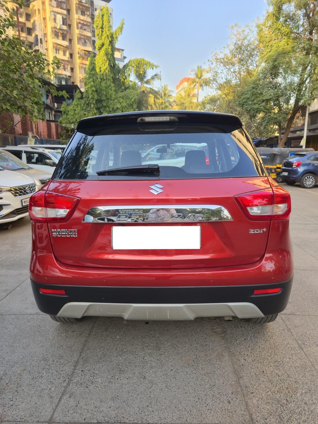 Second-hand 2016 Maruti Suzuki Vitara Brezza ZDi Plus for sale in Thane-2