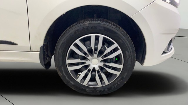 Second-hand 2016 Tata Tiago 1.2 Revotron XZ for sale in Kochi-23