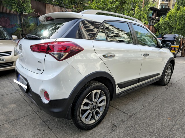 Second-hand 2016 Hyundai i20 Active 1.4 SX for sale in Thane-2