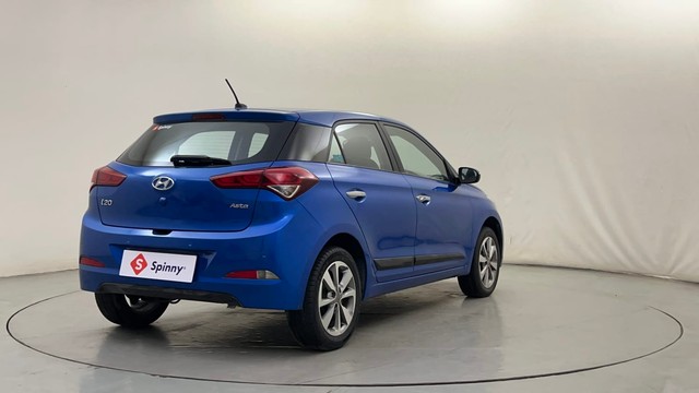 Second-hand 2017 Hyundai i20 1.2 Asta Option for sale in Bangalore-3