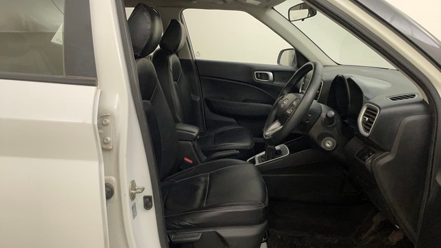 Second-hand 2020 Hyundai Venue SX BSVI for sale in Bangalore-15