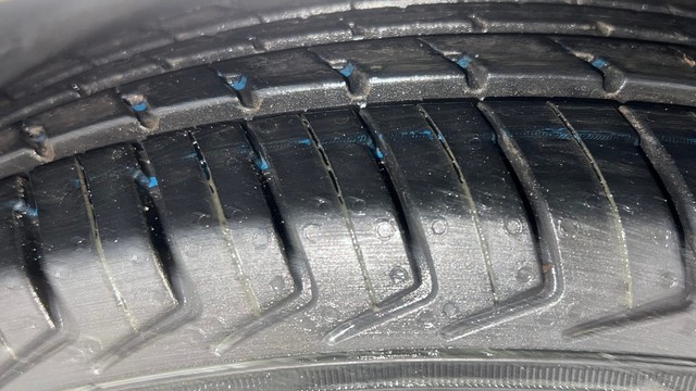 Second-hand 2011 Hyundai i10 Magna 1.2 for sale in Chandigarh-25