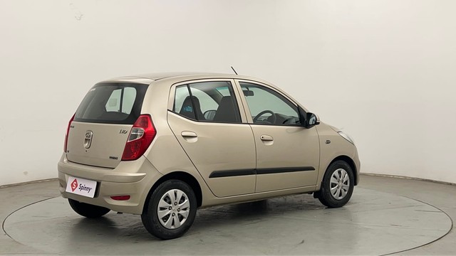 Second-hand 2011 Hyundai i10 Magna 1.2 for sale in Chandigarh-3