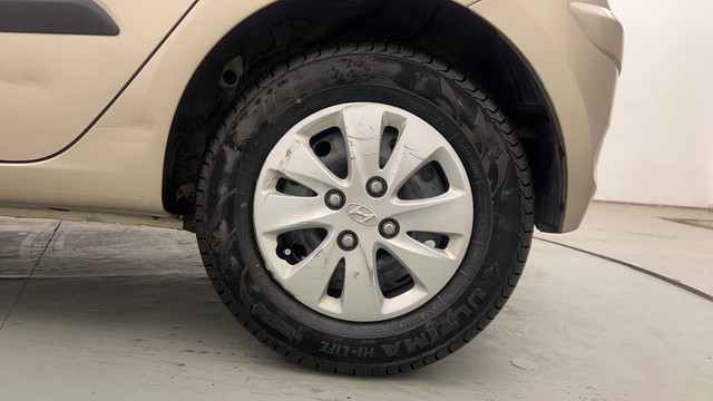 Second-hand 2011 Hyundai i10 Magna 1.2 for sale in Chandigarh-19