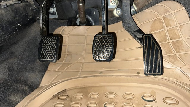 Second-hand 2016 Maruti Alto K10 VXI for sale in Kanpur-14