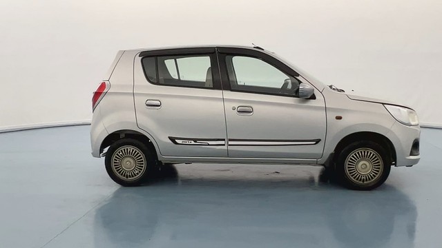 Second-hand 2016 Maruti Alto K10 VXI for sale in Kanpur-2