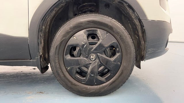 Second-hand 2022 Tata Punch Adventure Rhythm for sale in Lucknow-17