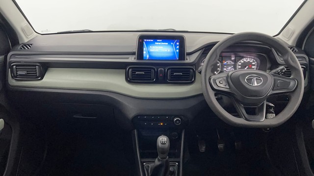 Second-hand 2022 Tata Punch Adventure Rhythm for sale in Lucknow-11