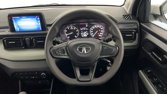 Second-hand 2022 Tata Punch Adventure Rhythm for sale in Lucknow-24