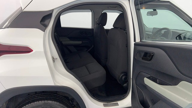 Second-hand 2022 Tata Punch Adventure Rhythm for sale in Lucknow-25