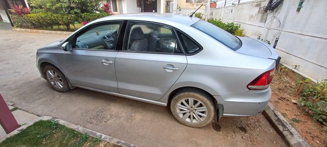 Second-hand 2015 Volkswagen Vento 1.2 TSI Highline AT for sale in Bangalore-4