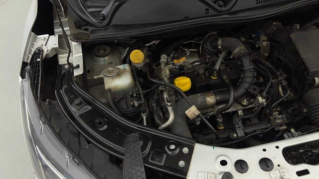 Second-hand 2023 Nissan Magnite Turbo CVT XV Premium for sale in Mumbai-38