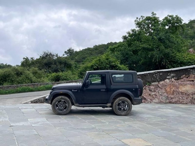 Second-hand 2021 Mahindra Thar LX 4WD Hard Top Diesel BSVI for sale in New Delhi-3