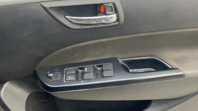 Second-hand 2012 Maruti Swift VXI for sale in Gulbarga-17