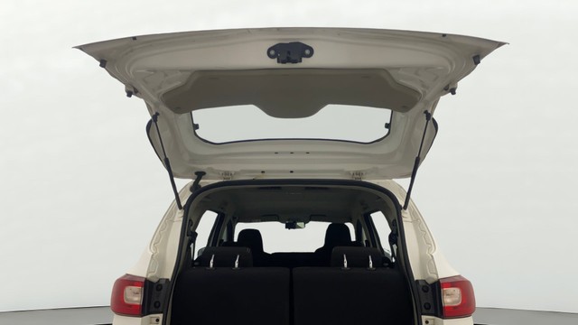 Second-hand 2021 Renault Triber RXZ EASY-R AMT BSVI for sale in Gulbarga-20