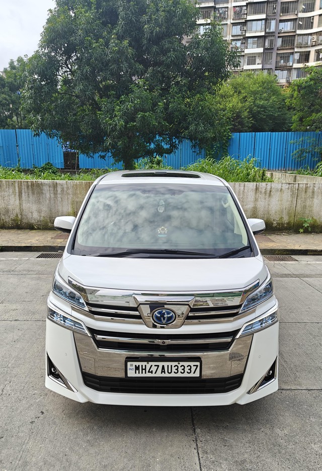 Second-hand 2020 Toyota Vellfire Executive Lounge BSVI for sale in Mumbai-19