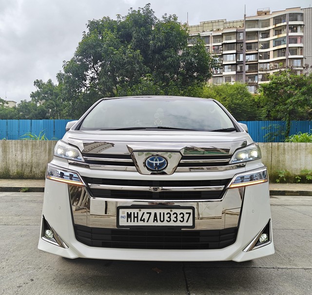 Second-hand 2020 Toyota Vellfire Executive Lounge BSVI for sale in Mumbai-5