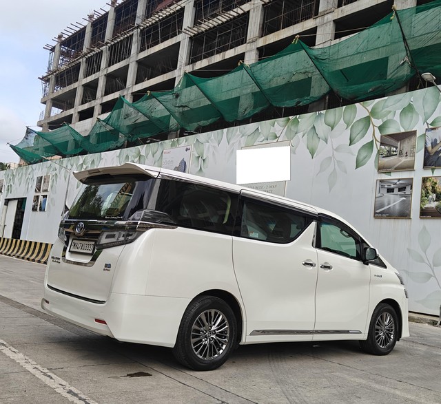 Second-hand 2020 Toyota Vellfire Executive Lounge BSVI for sale in Mumbai-7