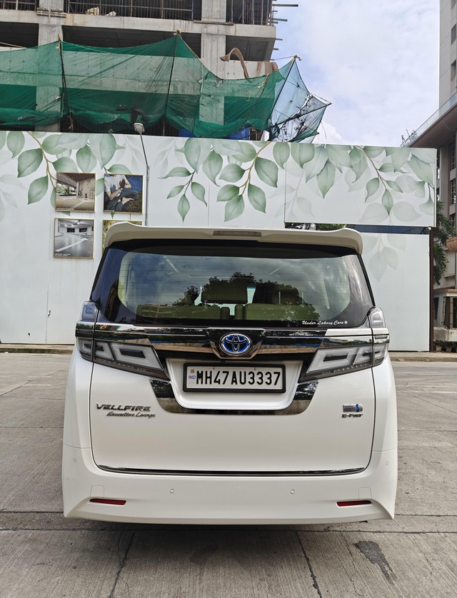 Second-hand 2020 Toyota Vellfire Executive Lounge BSVI for sale in Mumbai-2