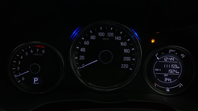 Second-hand 2018 Honda City i-VTEC CVT ZX for sale in Chennai-11