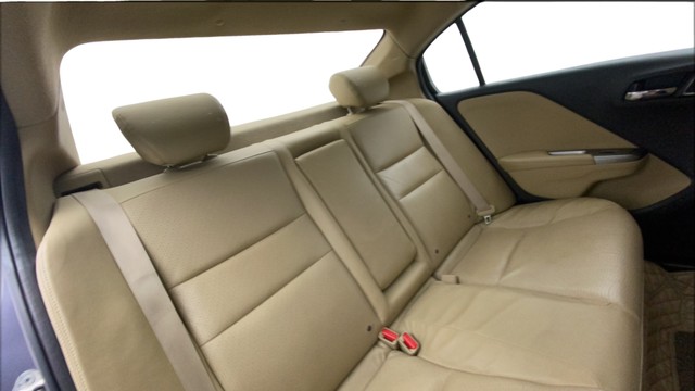 Second-hand 2018 Honda City i-VTEC CVT ZX for sale in Chennai-16