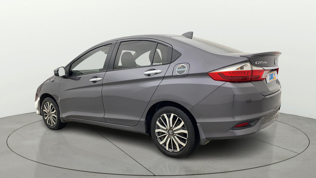 Second-hand 2018 Honda City i-VTEC CVT ZX for sale in Chennai-4