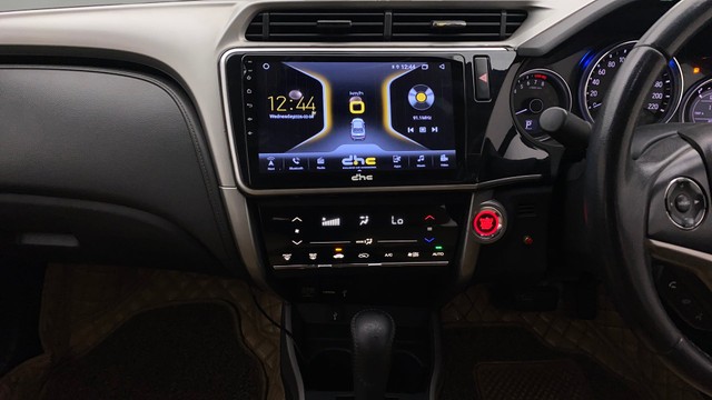 Second-hand 2018 Honda City i-VTEC CVT ZX for sale in Chennai-22