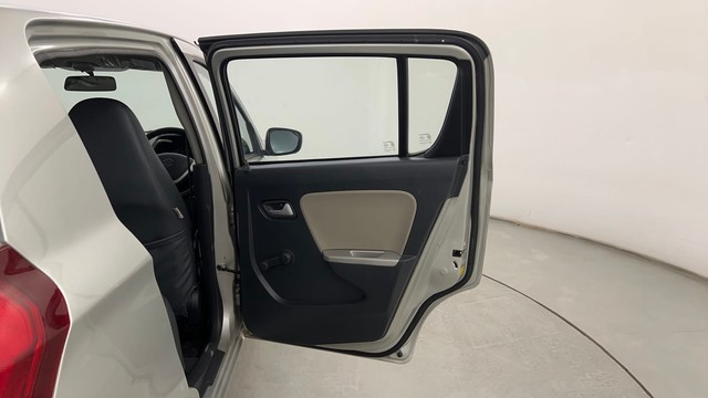 Second-hand 2015 Maruti Alto K10 VXI for sale in Pune-32