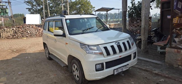Mahindra TUV 300 T6 Second-hand 2017 Mahindra TUV 300 T6 for sale in Jind-0