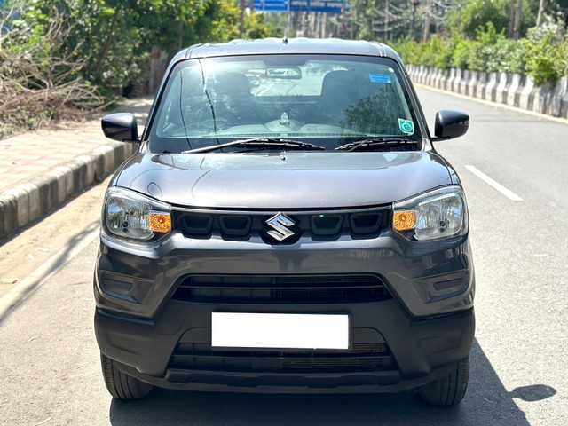 Second-hand 2022 Maruti S-Presso VXi Plus BSVI for sale in New Delhi-4