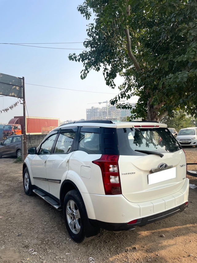Second-hand 2012 Mahindra XUV500 W8 2WD for sale in Ahmedabad-11