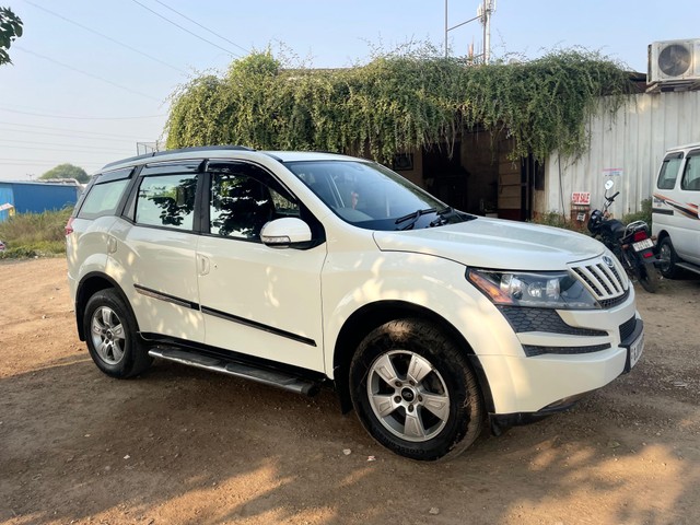 Second-hand 2012 Mahindra XUV500 W8 2WD for sale in Ahmedabad-8