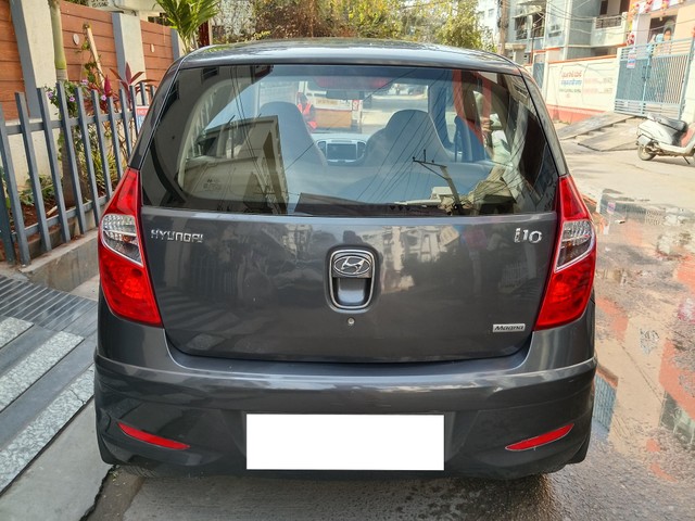 Second-hand 2012 Hyundai i10 Magna for sale in Hyderabad-1