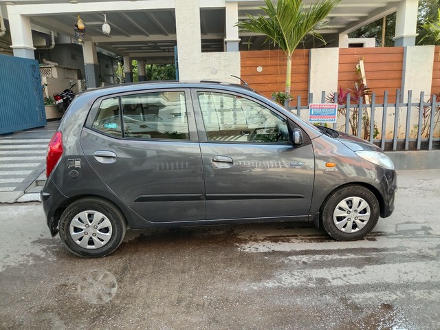 Second-hand 2012 Hyundai i10 Magna for sale in Hyderabad-6