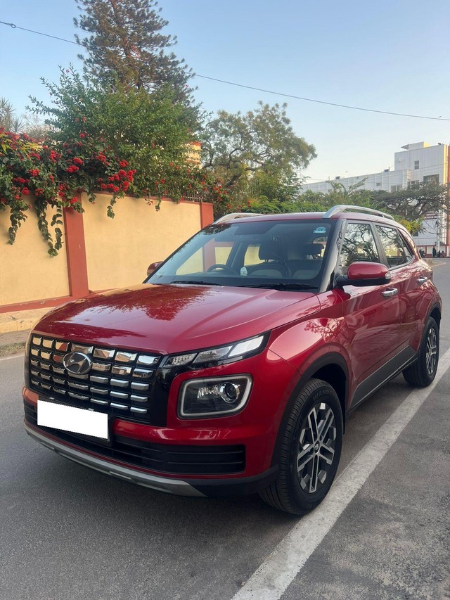 Second-hand 2022 Hyundai Venue SX Opt Turbo iMT for sale in Mysore-2