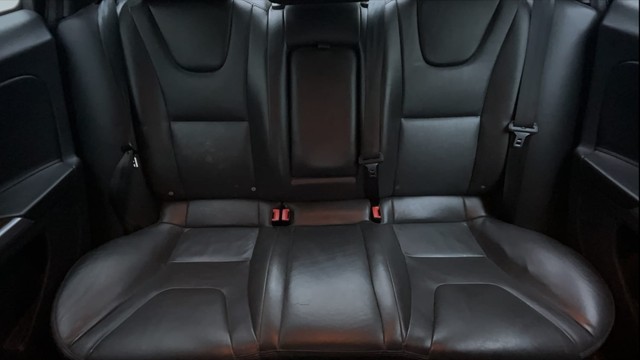 Second-hand 2016 Volvo S60 D4 Momentum for sale in Hyderabad-36