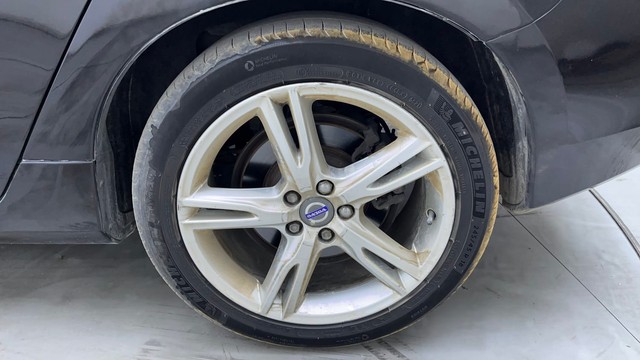 Second-hand 2016 Volvo S60 D4 Momentum for sale in Hyderabad-19